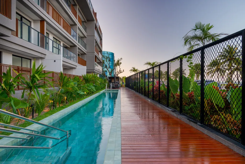 Piscina do Urban Blue View vista do deck